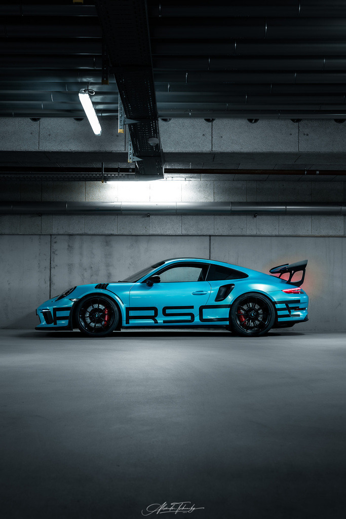 R6AT0544 _Alexander Tschuncky | Entdecken Sie die faszinierende Welt von Alexander Tschuncky Arts: Kreative Fotografie, atemberaubende Automobilkunst und hochwertiger Bilderdruck. Lassen Sie sich inspirieren! - Realisiert mit Pictrs.com