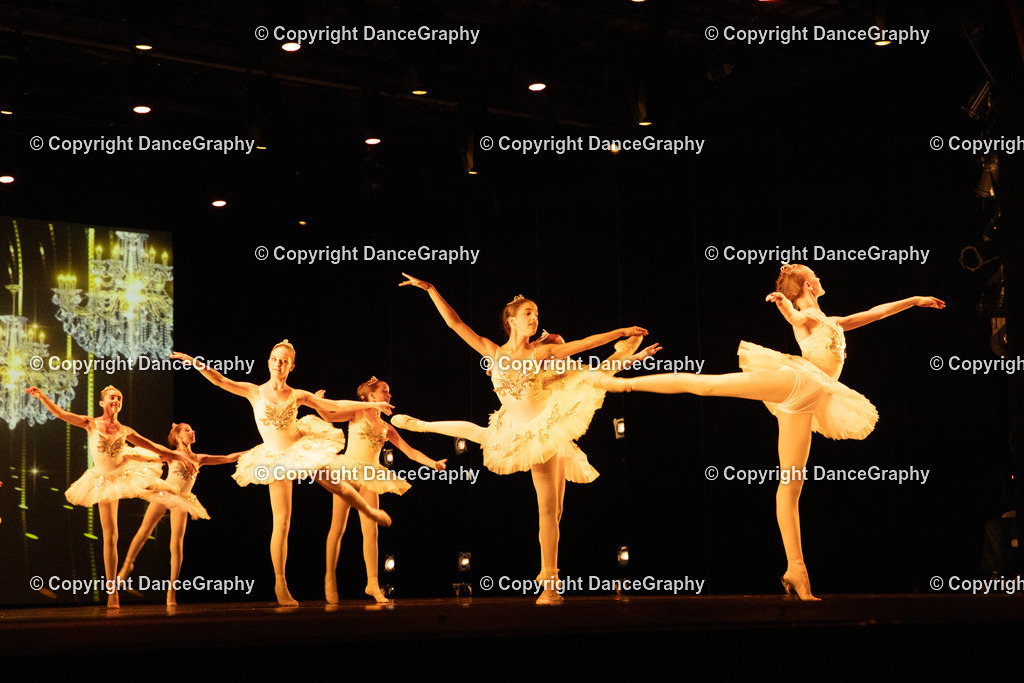 GPHY4500 | DanceGraphy - Realisiert mit Pictrs.com