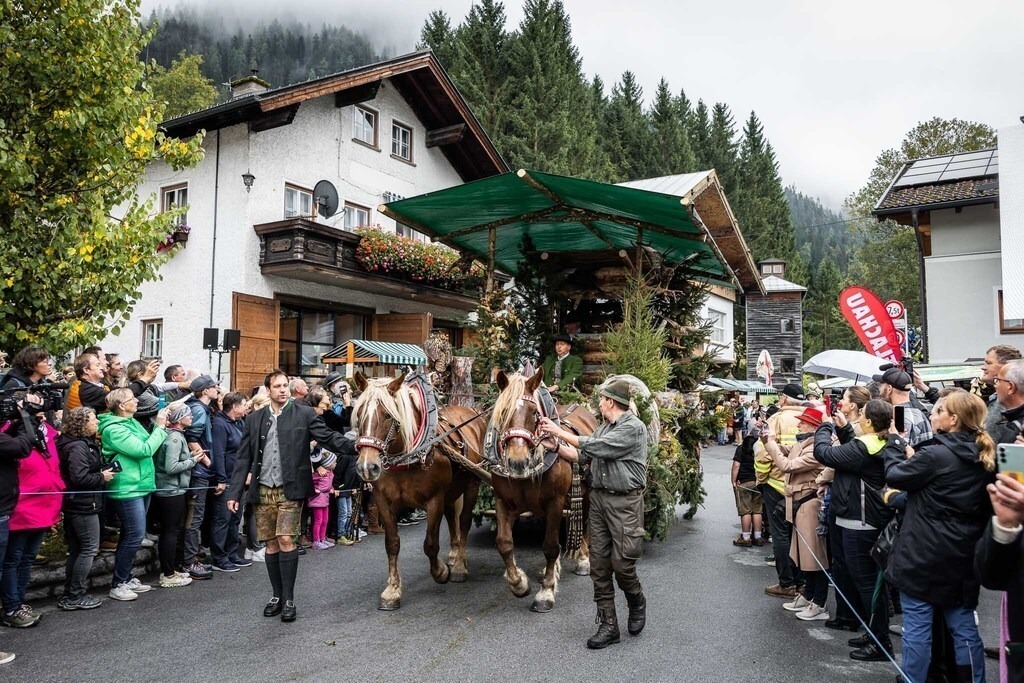 Rupertifest_Flachau_2k25_Webauflösung-363 | Bildershop Chri Fischbacher - Realisiert mit Pictrs.com