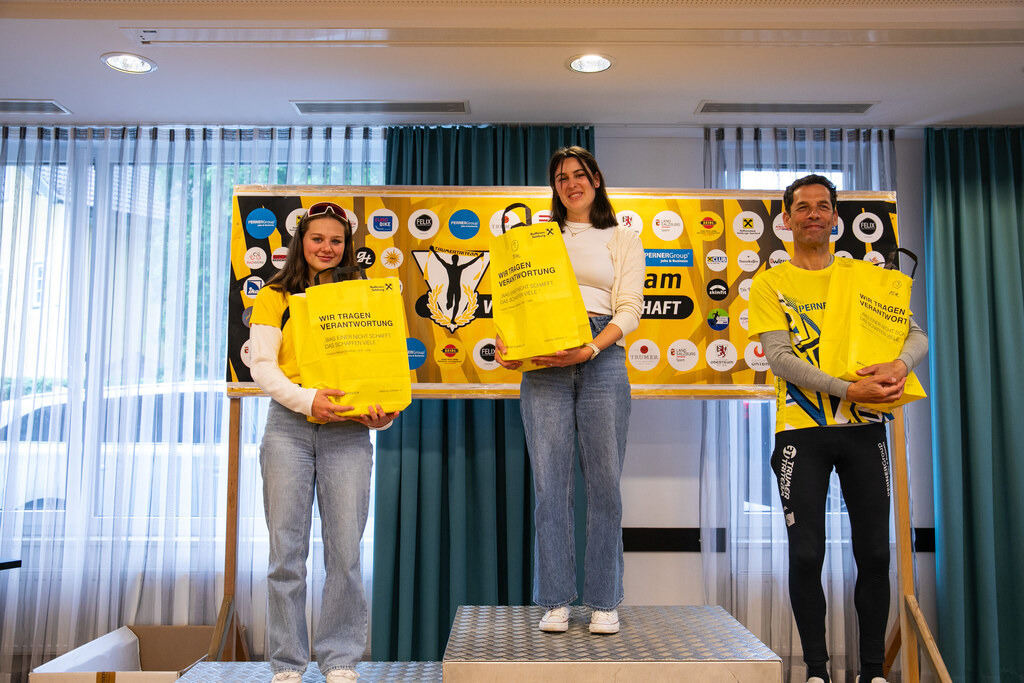 026_2025-05-25_Siegerehrung | kc-photography - Realisiert mit Pictrs.com