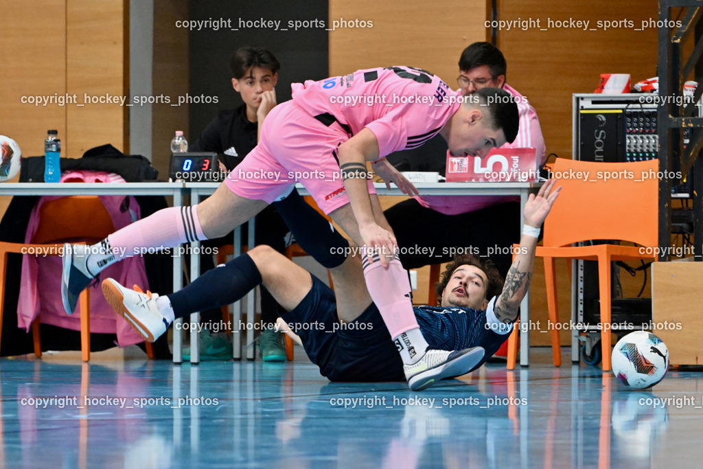 Carinthia Flamengo Futsal Club vs. LPSV-K | #72 Armin Kahvedzic Carinthia Flamengo, #3 Nemanja Lukic LPSV-K, Carinthia Flamengo Futsal Club vs. LPSV-K, Carinthia Flamengo Futsal Club vs. LPSV-K am 03.11.2024 in Klagenfurt (Ballspielhalle Viktring), Austria, (Photo by Bernd Stefan)
