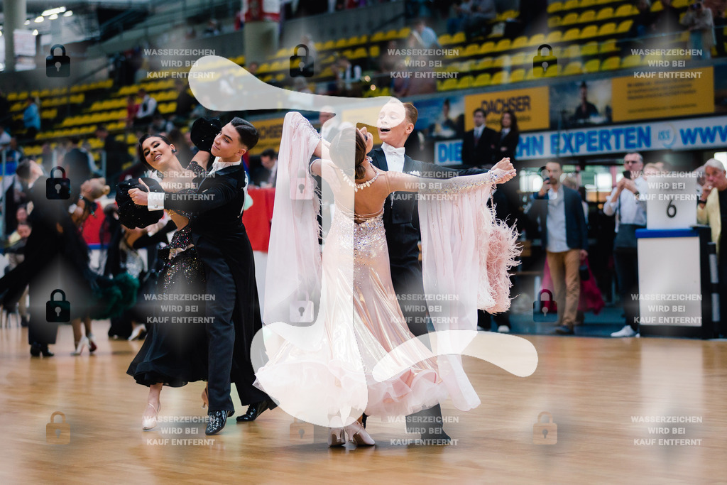Hessen Tanzt WDSF Open Junior II Standard 5th (217) Vitalii Karnaukhov _ Elizaveta Beloedova (TC Rot-Weiß Leipzig)-2025-05-17-7612 | Webshop for digital downloads and prints of dance sport, event & show photographer Julian Link - Realisiert mit Pictrs.com