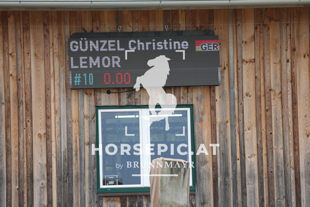 0P6A2514 | Willkommen bei Brunnmayr - Design & Fotografie – Ihrem Spezialisten für Reitturniere und Pferdeveranstaltungen in Oberösterreich, Salzburg und Bayern! Seit über 17 Jahren sind wir leidenschaftlich dabei.