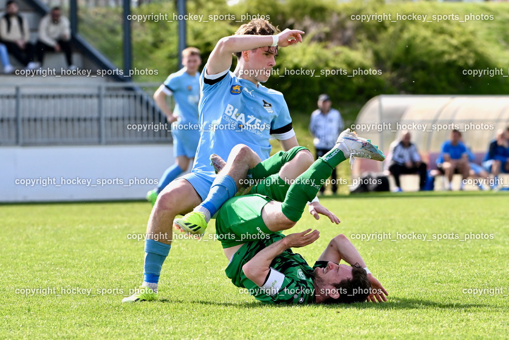 SC Landskron vs. SVG Bleiburg | #4 Raphael Huber SVG Bleiburg, #17 Julian Brandstätter SC Landskron, SC Landskron vs. SVG Bleiburg, SC Landskron vs. SVG Bleiburg am 28.04.2024 in Villach (Sportzentrum Landskron), Austria, (Photo by Bernd Stefan)
