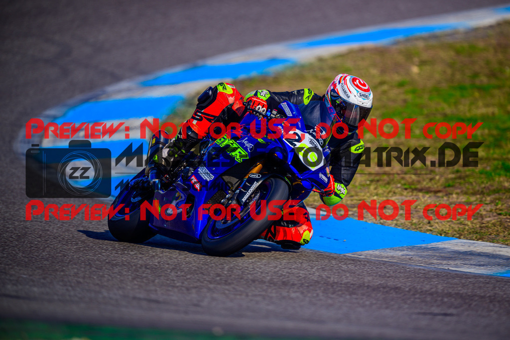 MaZZes_Fotomatrix_20250929_6007705_1358 | WEISS