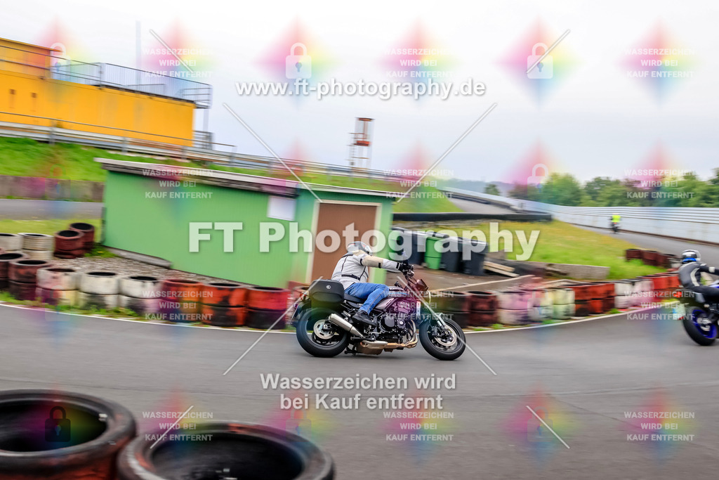 _TCM3105 | Hier findet Ihr Bilder von Touristenfahrten auf der Nürburgring Nordschleife oder von anderen Veranstaltungen die ich besucht habe. Viel Spass beim Durch Schauen 