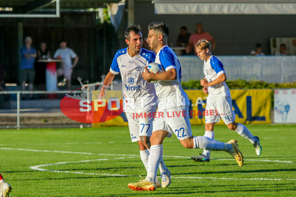 ASV Klagenfurt - SC St Veit 1-6, Unterliga Ost  3. Runde | Christopher Kraxner (ASV Klagenfurt #77) Emre Yalcin (ASV Klagenfurt #22) Marko Kravos (ASV Klagenfurt #4) ASV Klagenfurt - SC St Veit 1-6 am 11.08.2023 in Klagenfurt
(Sportplatz Annabichl), Austria, (Photo by Ernst Krawagner sport-fan.at) - Realisiert mit Pictrs.com