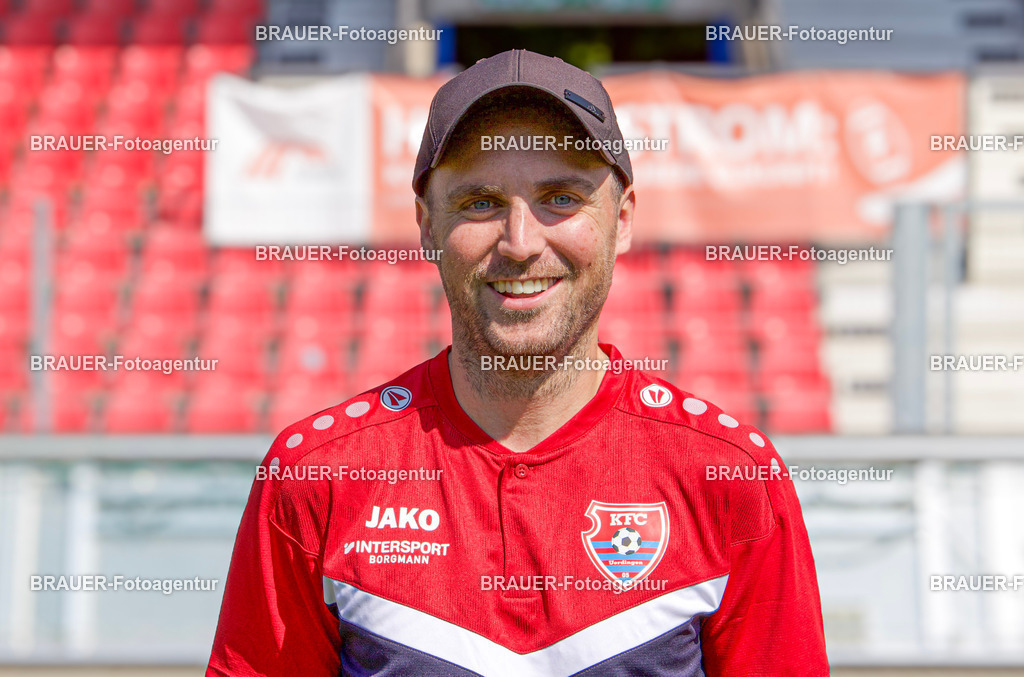 4_KFC20252026_20250803_0001 | Trainer KFC Uerdingen Julian StöhrRalph Görtz / Brauer Fotoagentur