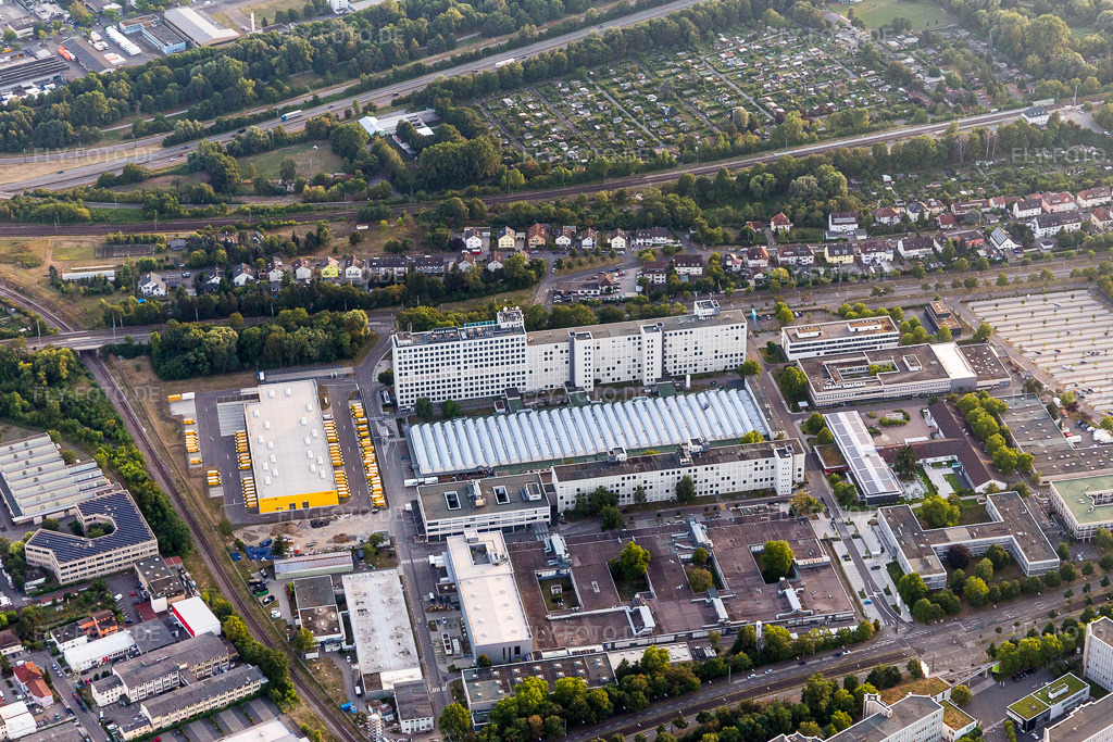 Luftbild: Werksgelände Siemens im Ortsteil Knielingen in Karlsruhe im Bundesland Baden-Württemberg in Deutschland. Foto: IMG_109132.jpg vom 19.07.2018 durch Werner Riehm/FLY-FOTO.de