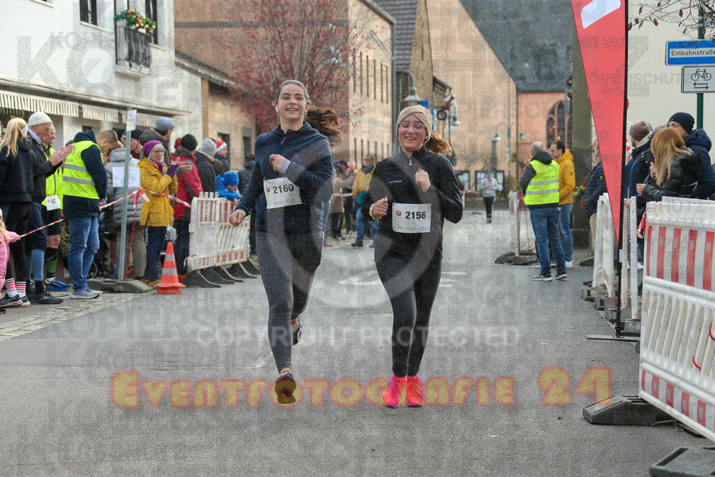 221127_1100_EX1_1522 | Sportfotografie im Rhein-Sieg Kreis, Köln, Bonn, NRW, Rheinland Pfalz, Hessen, etc. Unser Tätigkeitsfeld umfasst den Laufsport vom Volkslauf über den Marathon, Duathlon, Triathon bis zum Ultralauf wie Kölnpfad Ultra oder Schindertrail.