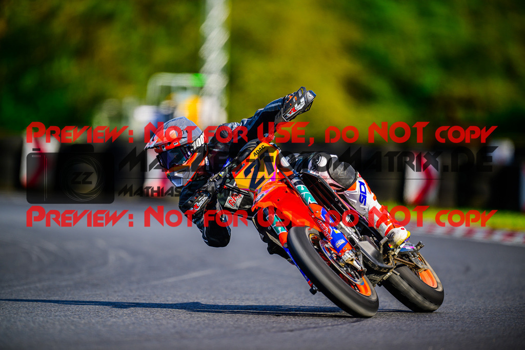 MaZZes_FotoMatrix_240510_6007705_7170 | S2