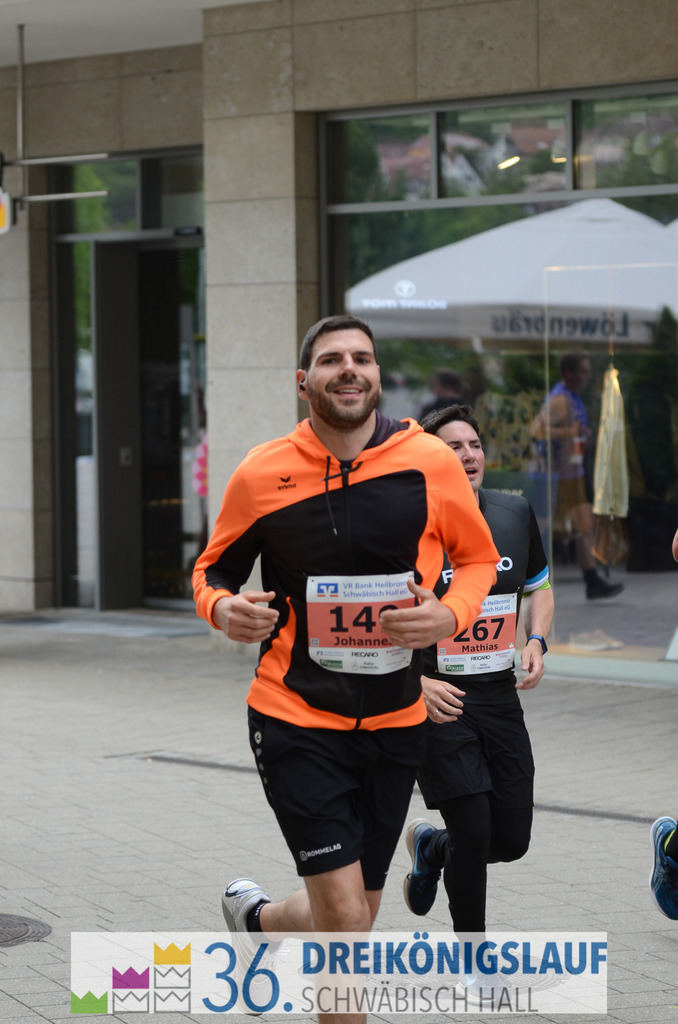 VR Bank Hauptlauf 10km | 3königslauf 2022 VR Bank Hauptlauf - Realisiert mit Pictrs.com