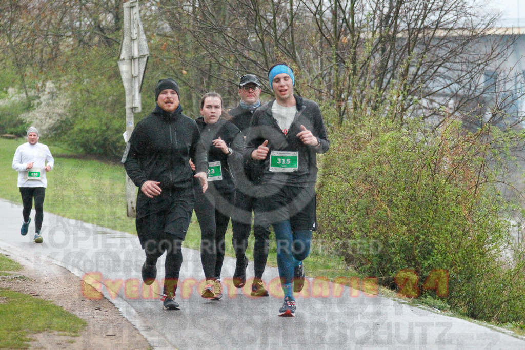 220331_1930_EV4_0009 | Sportfotografie im Rhein-Sieg Kreis, Köln, Bonn, NRW, Rheinland Pfalz, Hessen, etc. Unser Tätigkeitsfeld umfasst den Laufsport vom Volkslauf über den Marathon, Duathlon, Triathon bis zum Ultralauf wie Kölnpfad Ultra oder Schindertrail.