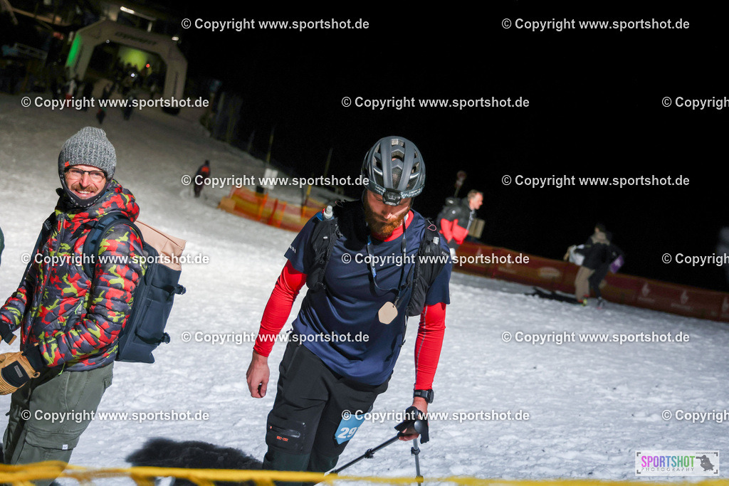 007A2562 | VerticalUp! #vertical_up_kitzbuehel #sportshot_your_pictrs #yourpictrs #dinafit #verticalup!2026