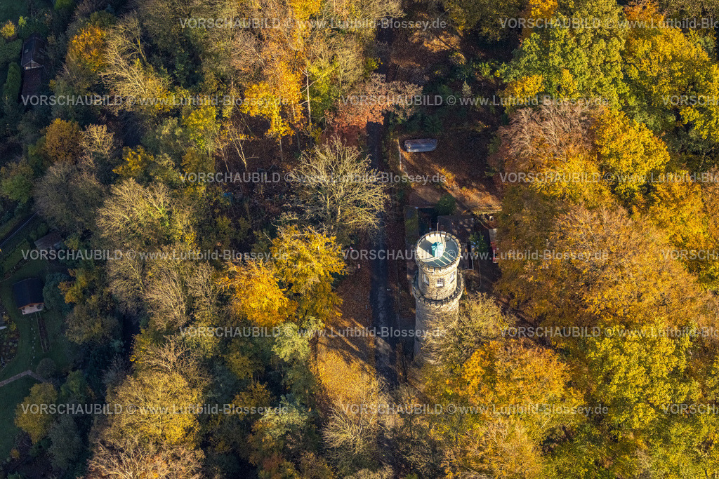 Witten231100990 | Luftbild, Renovierter Helenenturm mit Aussichtsplattform im Herbstwald mit Laubbäumen mit leuchtenden Herbstfarben, Witten, Ruhrgebiet, Nordrhein-Westfalen, Deutschland