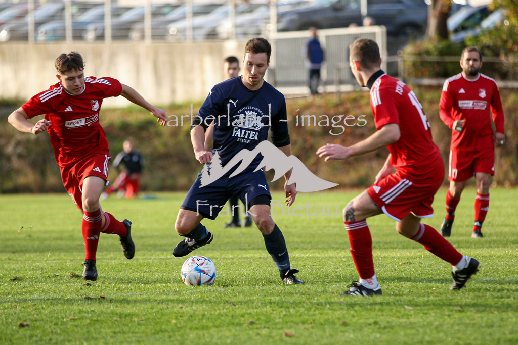 993T3213 | mitte, Lucas Paukner