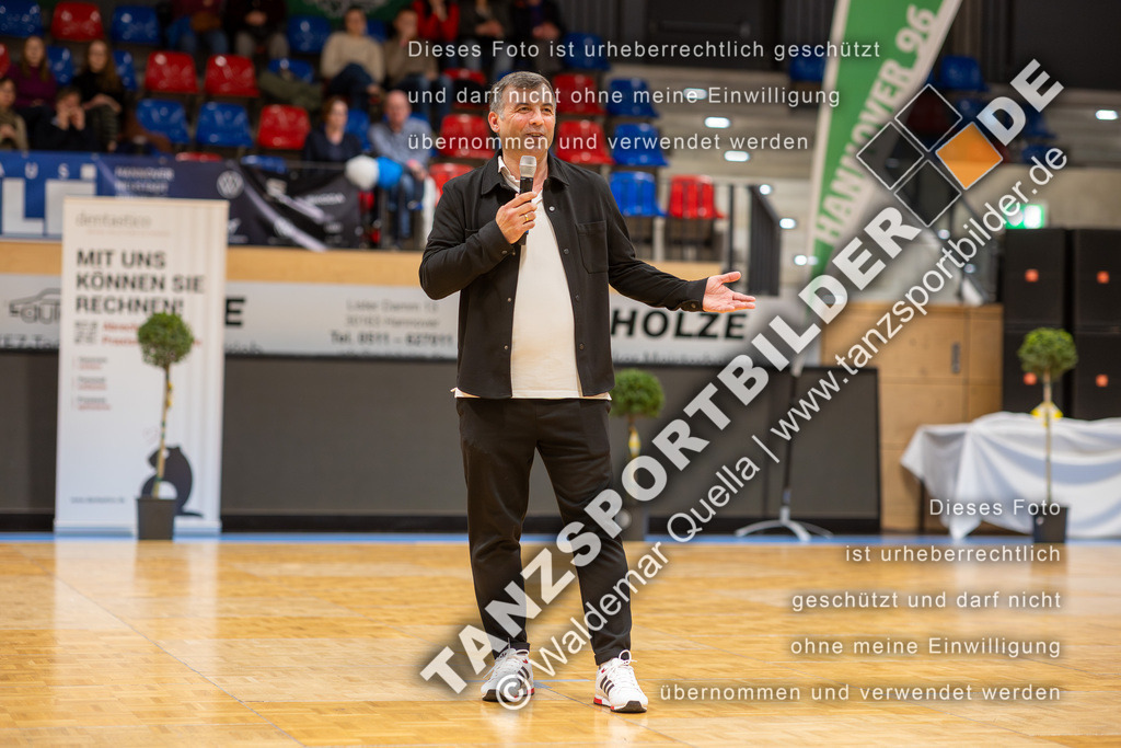 20260328-00001 | Hier finden Sie Tanz Bilder vom Latein und Standard Formationen tanzen. Sportbilder vom Tanzsport. Schöne Fotos und von Weltmeisterschaft, Europameisterschaft, Bundesliga, Regionalliga, Oberliga und Landesliga sowie von GOC Stuttgart, DanceComp, WM Bremen