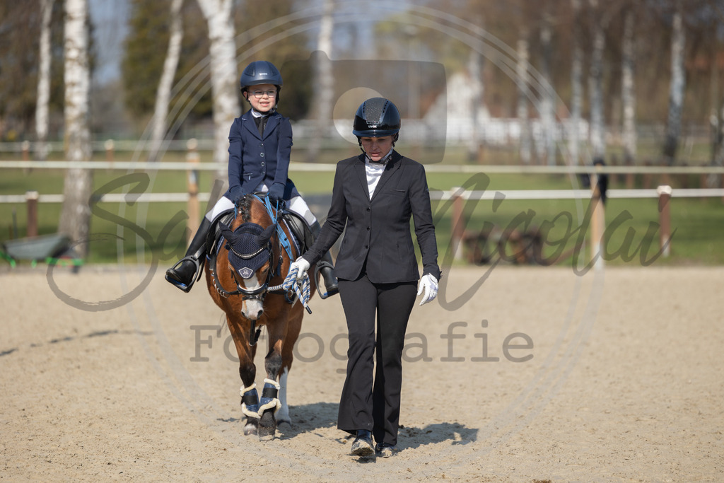 994A9448 | sabrinanicolaifotografie - Realisiert mit Pictrs.com