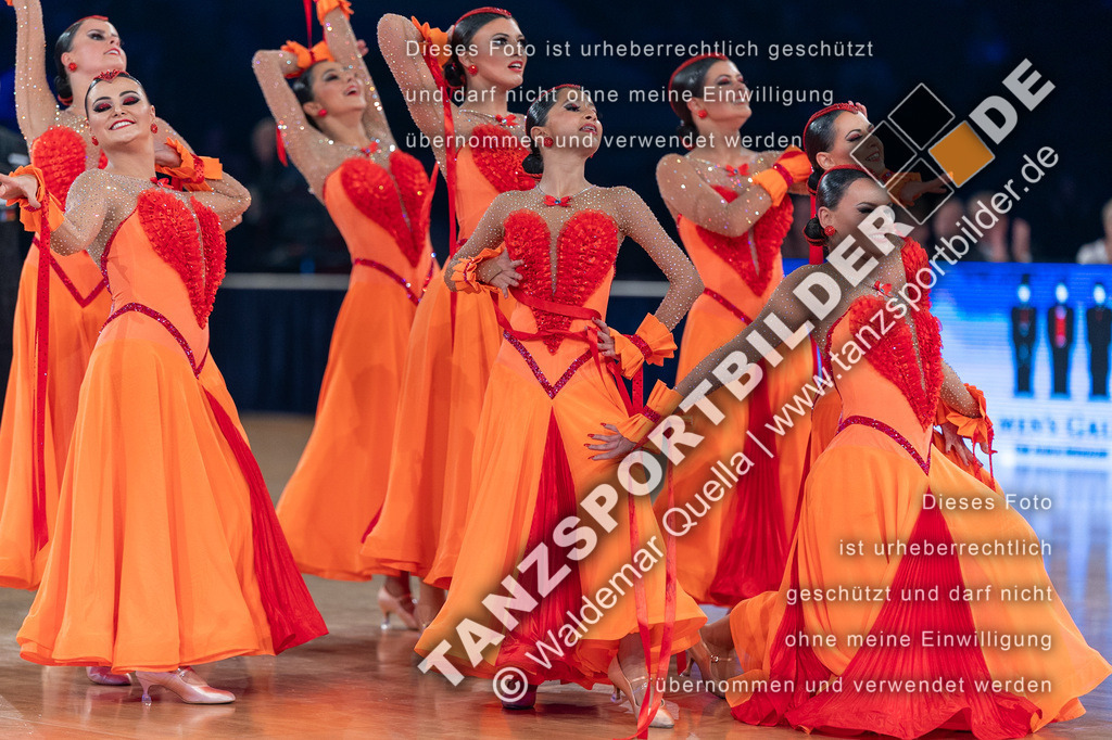 20231111-14580 | Hier finden Sie Tanz Bilder vom Latein und Standard Formationen tanzen. Sportbilder vom Tanzsport. Schöne Fotos und von Weltmeisterschaft, Europameisterschaft, Bundesliga, Regionalliga, Oberliga und Landesliga sowie von GOC Stuttgart, DanceComp, WM Bremen