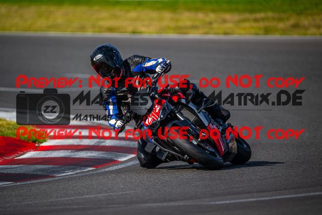 MaZZes_FotoMatrix_240724_6007705_2-638 | ROT