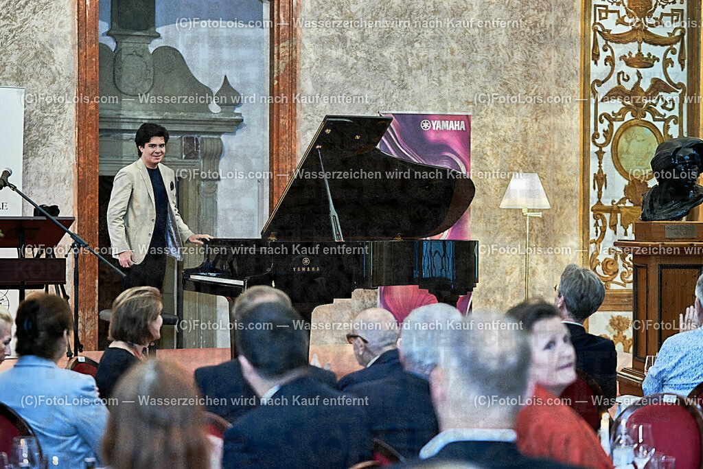 ALS0569_XXXIX-Chopin-Festival_Nocturno_Roham Connor | (C)FotoLois.com, Alois Spandl, XXXIX. internationales CHOPIN-Festival in der Kartause Gaming, NOCTURNO - nächtliches Konzert bei Kerzenlicht, Sa 5. August 2023.