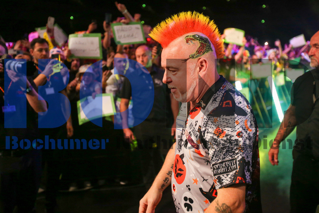  29.10.2023 - 
 | Sebastian Sendlak / Bochumer Nachrichtendienst (BOND) - PDC European Darts Championship: Finale {Persons shown} - Realisiert mit Pictrs.com