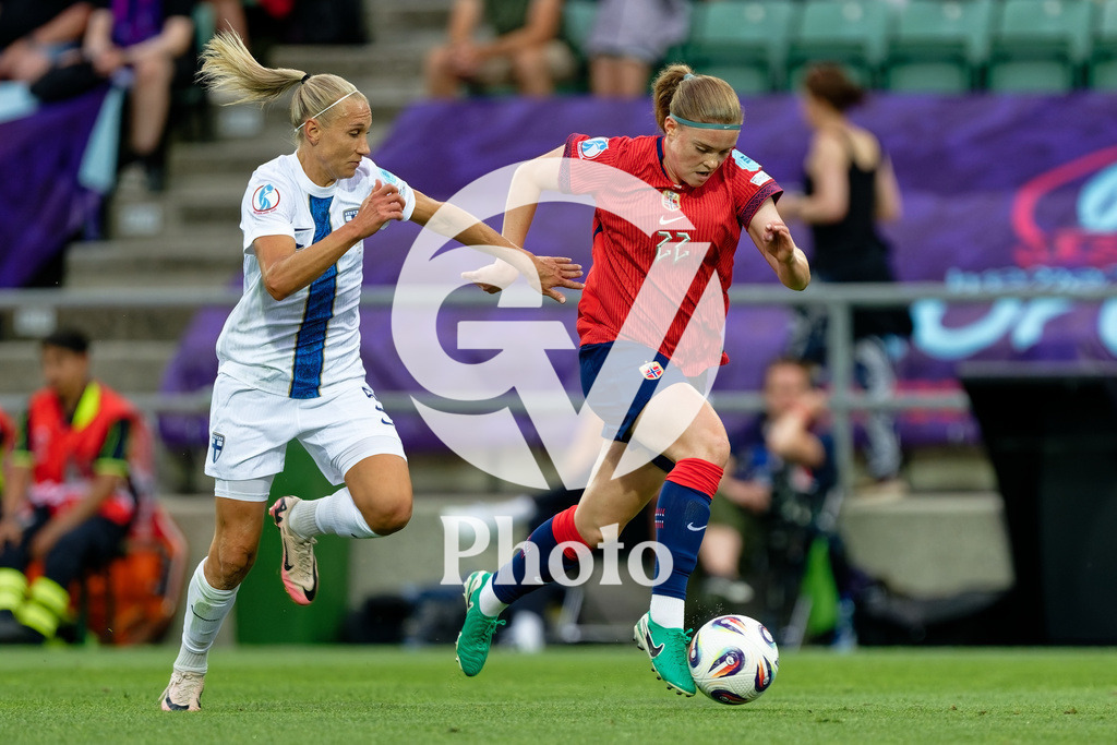 Norway v Finland - UEFA Women's EURO 2025 Group A | SION, SWITZERLAND - JULY 6: Emma Koivisto of Finland (L)  and Signe Gaupset of Norway (R)  fight for possession  during the UEFA Womens EURO 2025 Group A match between Norway and Finland at Stade de Tourbillon on July 6, 2025 in Sion, Switzerland. (Photo by Giuseppe Velletri/Sports Press Photo/Getty Images)