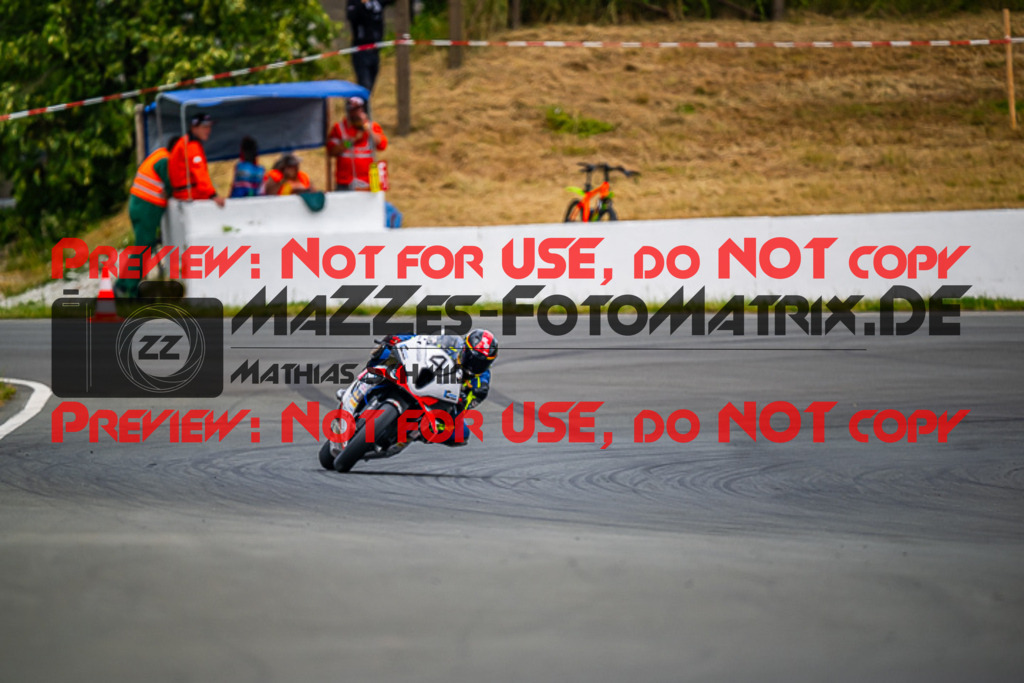 MaZZes_Fotomatrix_20230721_6007705_4083 | PRO SUPERSTOCK