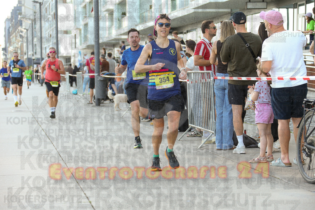 250920_1446_EX1_7459 | Sportfotografie im Rhein-Sieg Kreis, Köln, Bonn, NRW, Rheinland Pfalz, Hessen, etc. Unser Tätigkeitsfeld umfasst den Laufsport vom Volkslauf über den Marathon, Duathlon, Triathon bis zum Ultralauf wie Kölnpfad Ultra oder Schindertrail.