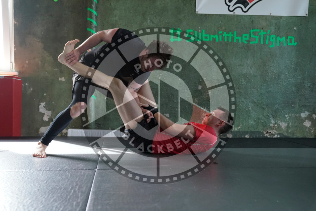 20240413PBB5604 | Fighters compete during the Grapplethon 24hours of rolling for a reason in Hamburg, Germany, on April 13, 2024.