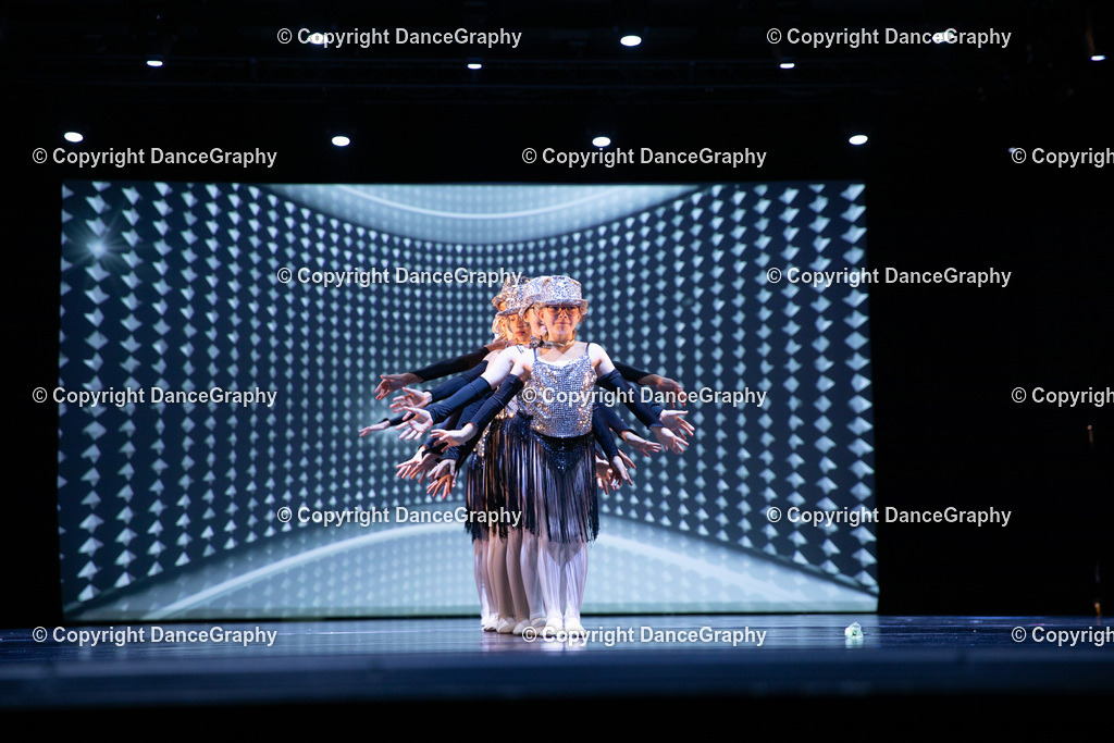 GPHY4941 | DanceGraphy - Realisiert mit Pictrs.com