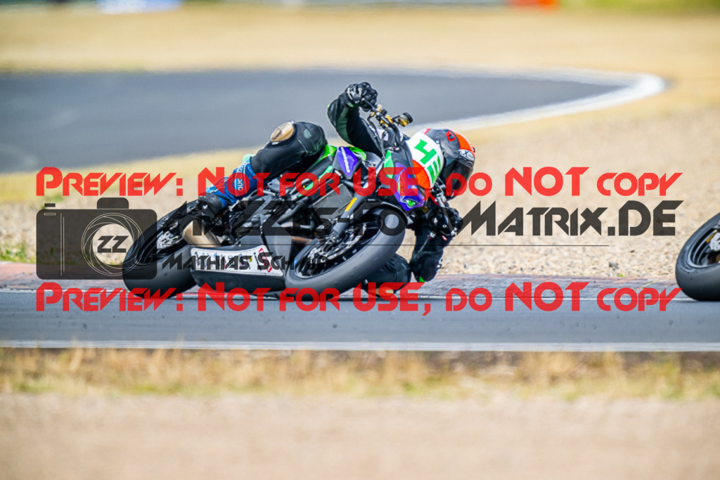 MaZZes_FotoMatrix_220625_1633 | TWINCUP