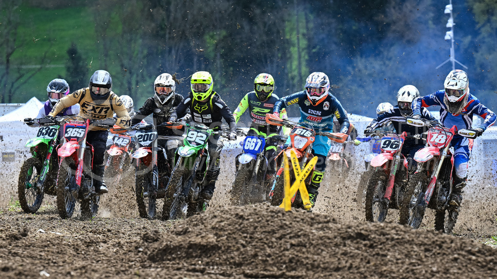 Motocross Schlatt bei Winterthur - 29. April 2023 | #836 Kuhn Manuel aus Weiningen (CH) auf Kawasaki Kx 250 F, #365 Muff Marco aus Winterberg (CH) auf Honda, #200 Bickel Karlheinz aus Thueringen (AT) auf KTM, #92 Koenig Raphael aus Bottenwil (CH) auf Kawasaki, #667 Meier Markus aus Walenstadt (CH) auf Yamaha YZ 250, #616 Brunner Daniel aus Muemliswil (CH) auf KTM, #96 Huser Sandro aus Sachseln (CH) auf Honda und #18 Huber Nick aus Honau (CH) auf Honda in der Kategorie MX2 am Motocross Schlatt bei Winterthur, 29. April 2023.
Instagram: @mx_schlatt | @mc_wila | @sam_schweiz
Bild: Sportfotografie Markus Aeschimann | www.markus-aeschimann.ch - Realisiert mit Pictrs.com