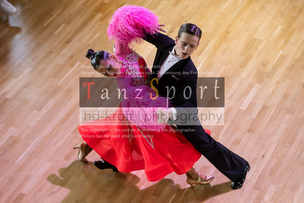 20240615_DM-Jun2-Kombi_09111 | Tanzsportbilder, Standardtanz, Lateintanz, WDSF, DTV, LTVB, dancecomp, goc, hessen tanzt, blaues band der spree, walzer, tango, wiener walzer, slowfox, quickstepp, samba, rumba, cha-cha-cha, paso doble. jive, hd-kroft photography, turniertanzsport