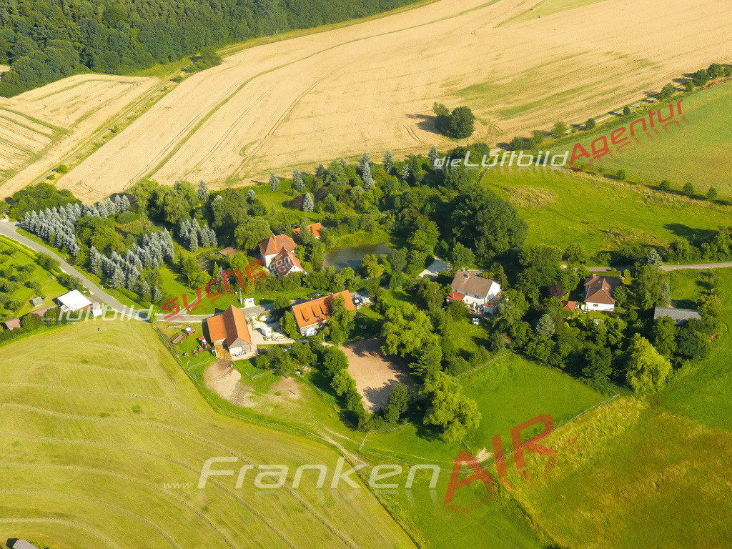 Luftbild von  Eckersdorf - Luftaufnahme wurde 2007 von https://frankenair.de mittels Flugzeug (keine Drohne) erstellt - die Geschenkidee