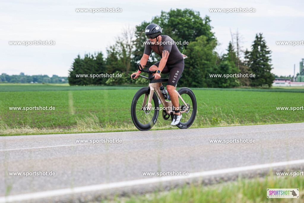 BR8A5650 | Stadttriathlon Erding 2025. #yourpictrs #sportshot_your_pictrs @Sportshotphotography #stadttriathlonerding Copyright: www.sportshot.de