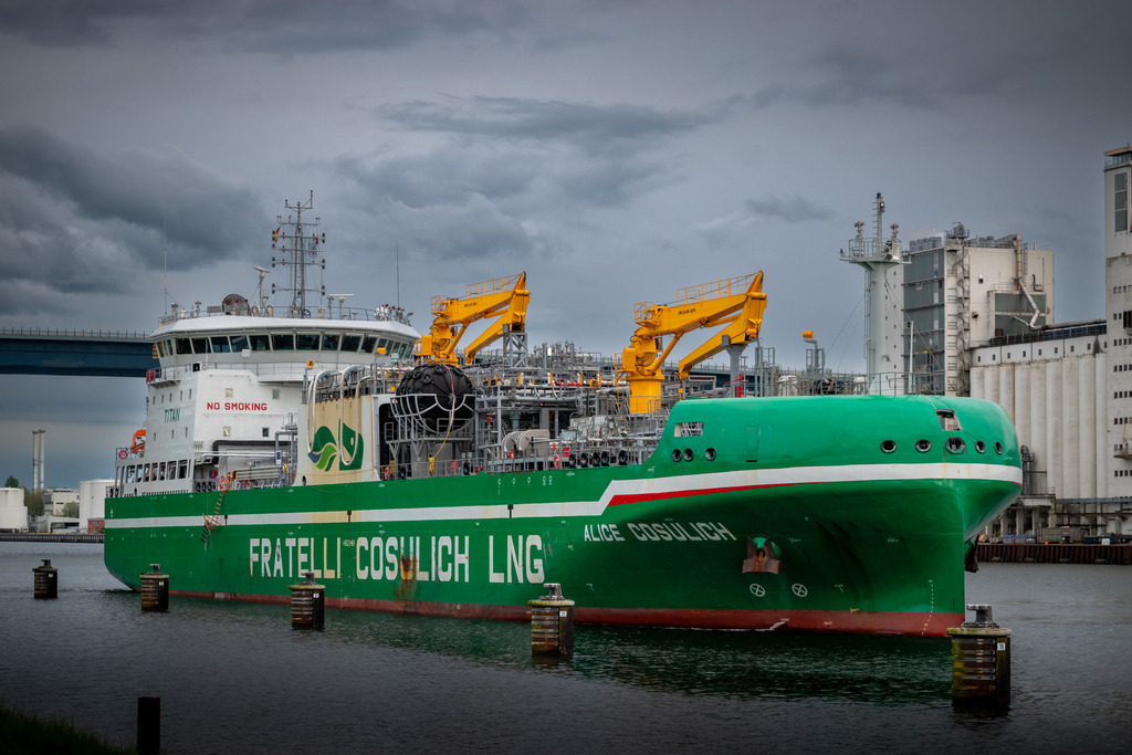 DSC_0207 | Entdecken Sie hochwertigen Fotodruck auf Leinwand, Acrylglas, Alu-Dibond und weiteren Materialien bei Fotodruck Online. Gestalten Sie individuelle Wandbilder in bester Qualität – ideal für besondere Erinnerungen und stilvolle Dekorationen. 