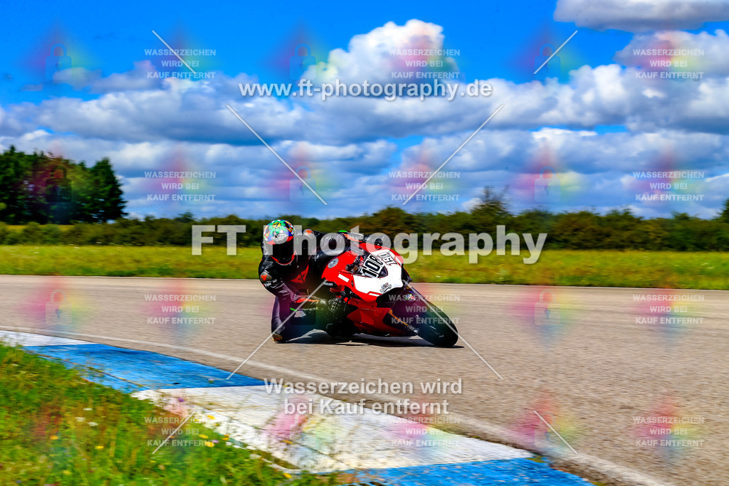 _OUR6543 | Hier findet Ihr Bilder von Touristenfahrten auf der Nürburgring Nordschleife oder von anderen Veranstaltungen die ich besucht habe. Viel Spass beim Durch Schauen 