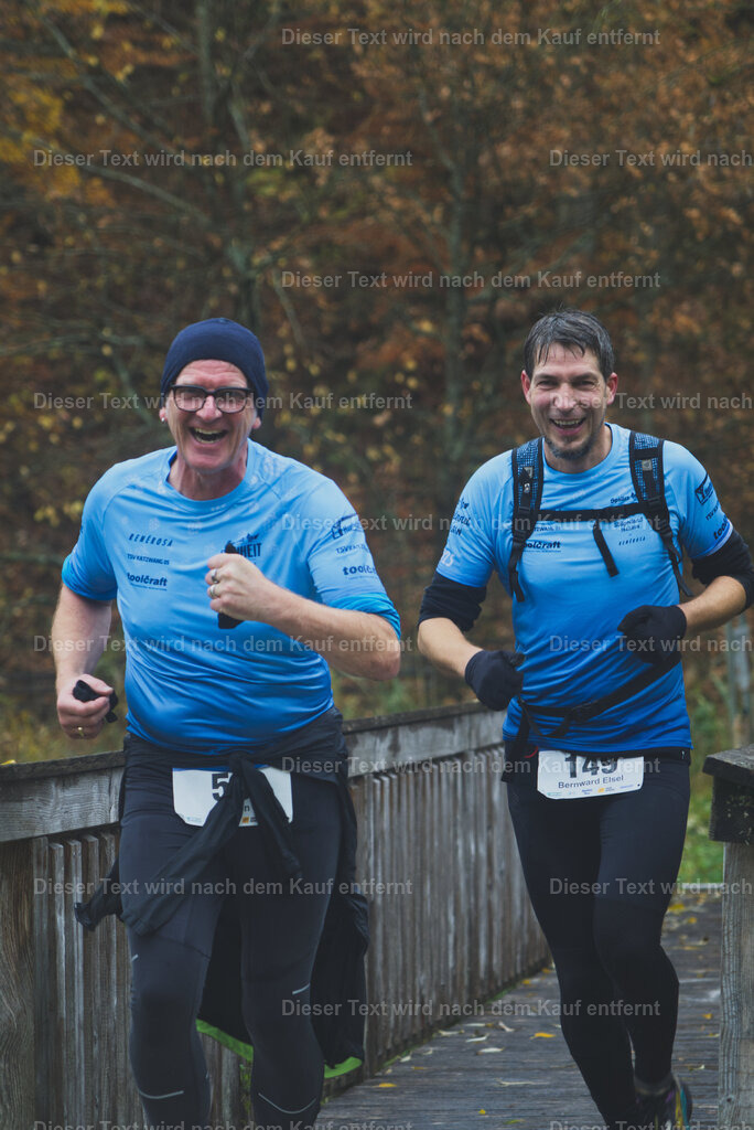 cineathletes-huegelland-2025-11-09-10-56-45 | Sportfotografie rund um Obstacle Course Racing und Trail Run - Realisiert mit Pictrs.com