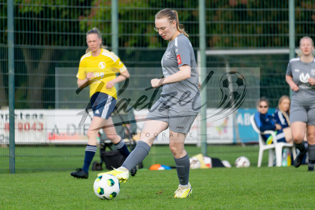 20260906_RULSVK_0742 | Fußball, Frauen:   beim Spiel der Kreisliga zwischen SG Rulle/Haste vs. SV Kettenkamp am 06.09.2026 im Stavermann-Sportpark in Rulle/Wallenhorst, Deutschland.(Foto von Nico Paetzel) - Realisiert mit Pictrs.com