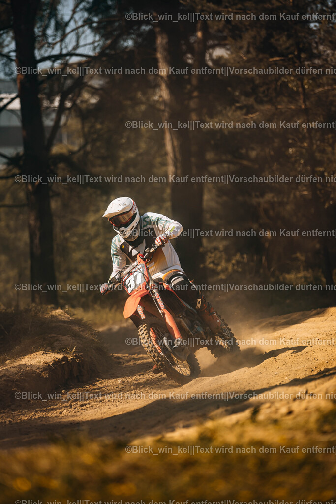 E68A8090 | blick_win_kel