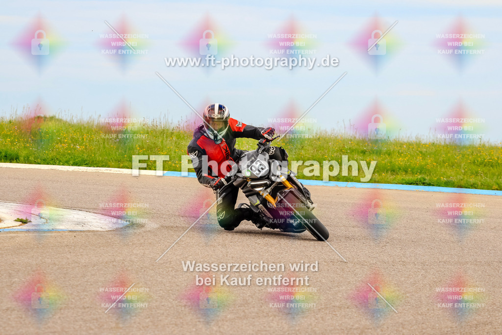 MotoTeam-2704 | Hier findet Ihr Bilder von Touristenfahrten auf der Nürburgring Nordschleife oder von anderen Veranstaltungen die ich besucht habe. Viel Spass beim Durch Schauen 