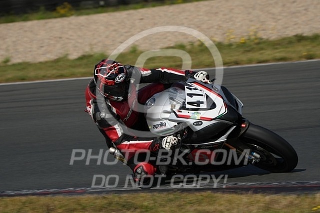 2024_08_17_PBK_33292 | Sportfotografie; SlowMotion; Video; Rennstrecke; Hafeneger; Speer; Racing; RSE; BMW; CBO; Trackday; Motorsportarena; Hockenheimring; Brno; Most; Barcelona; Valencia