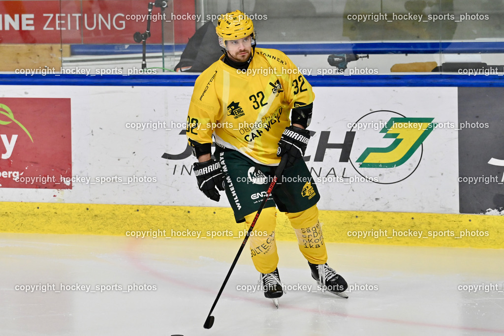 ATSE Graz vs. EHC Lustenau | #32 Stefan Daniel EHC Lustenau, ATSE Graz vs. EHC Lustenau, ATSE Graz vs. EHC Lustenau am 14.02.2026 in Graz (Merkur Eishalle ), Austria, (Photo by Bernd Stefan)