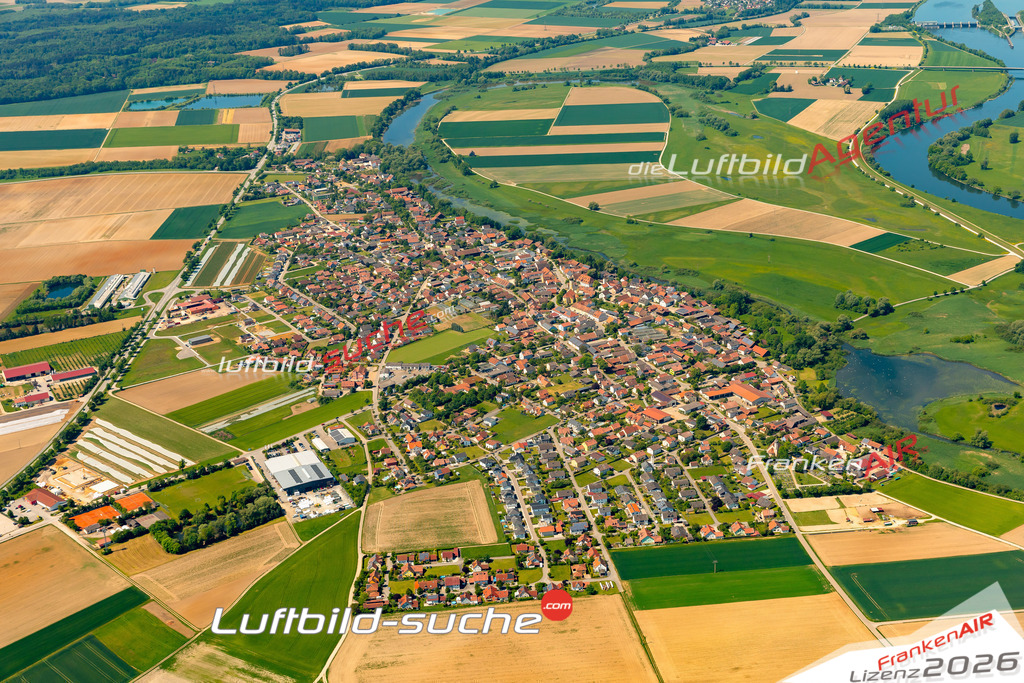 Das Luftbild zeigt :  Pfatter - Die Luftaufnahme wurde 2024 vom UL-Flugzeug aus erstellt ( keine Drohne ) - Hochauflösende Luftaufnahme - Für grossformatige Ausdrucke geeignet. Die Geschenkidee !Mit Lizenz und Bildrechte bestellbar