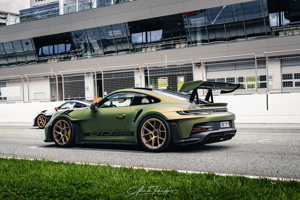 Red Bull Ring 2025 | Entdecken Sie die faszinierende Welt von Alexander Tschuncky Arts: Kreative Fotografie, atemberaubende Automobilkunst und hochwertiger Bilderdruck. Lassen Sie sich inspirieren! - Realisiert mit Pictrs.com