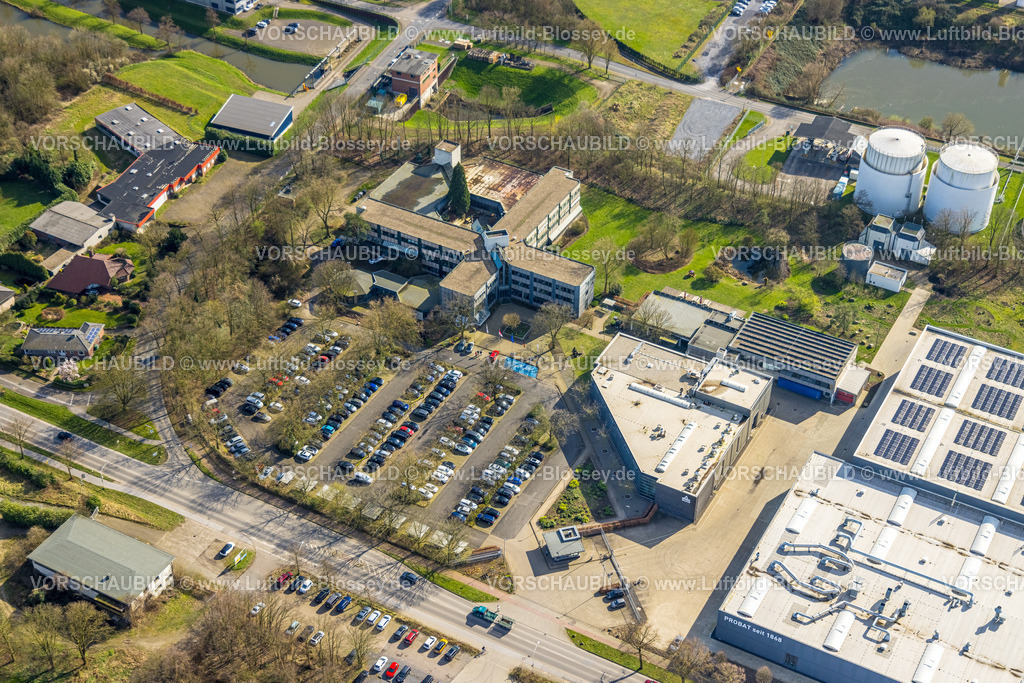 Emmerich240313026 | Luftbild, Probat SE nach Umbau Reeser Straße, Parkplätze, Emmerich, Emmerich am Rhein, Nordrhein-Westfalen, Deutschland
