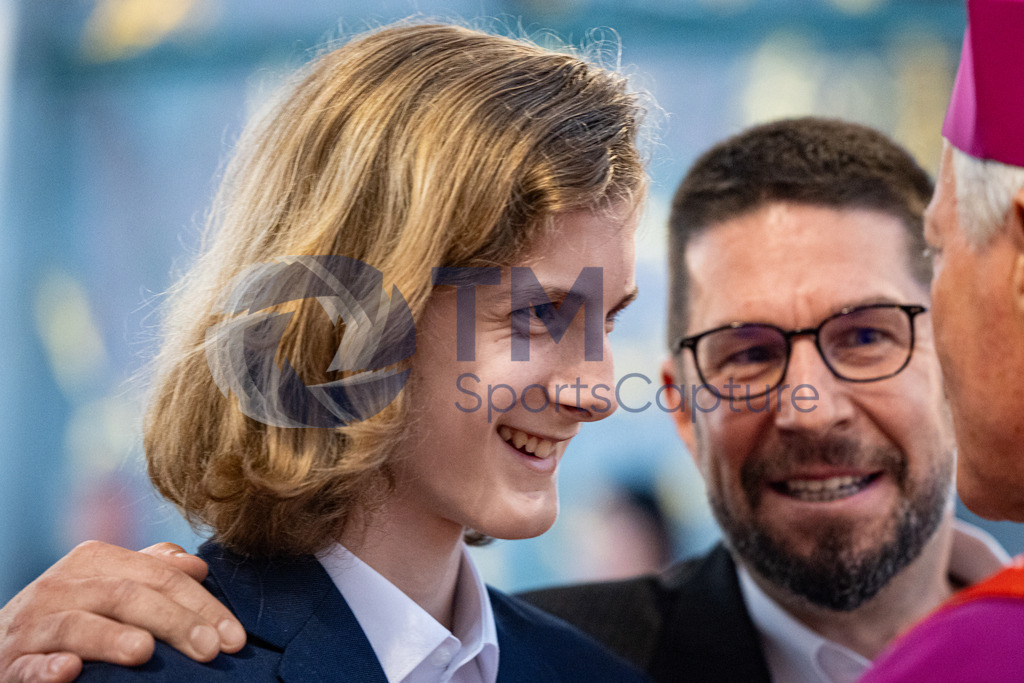 RR5M8720 | Firmung Dom Klagenfurt 8.6.24