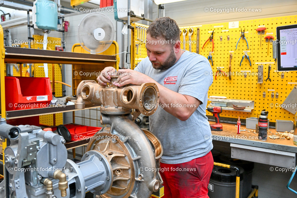 Rosenbauer International AG_ 19.07.2023-48 | 19.07.2023, Leonding, AUT, Rosenbauer International AG, im Bild Mitarbeiter Rosenbauer International AG in der Produktion