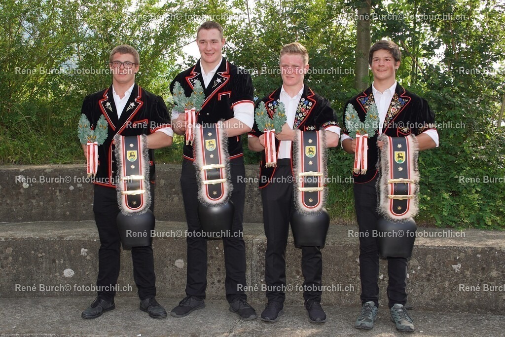 74 | René Burch leidenschaftlicher Fotograf aus Kerns in Obwalden.  Hier finden sie Sport, Landschaft und Natur Fotografie.
 - Realisiert mit Pictrs.com